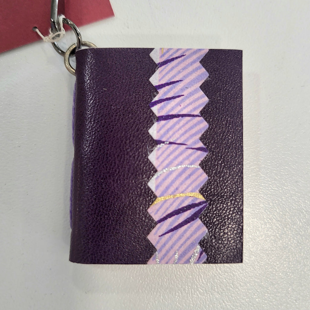 RIC - Mini leather bookmark