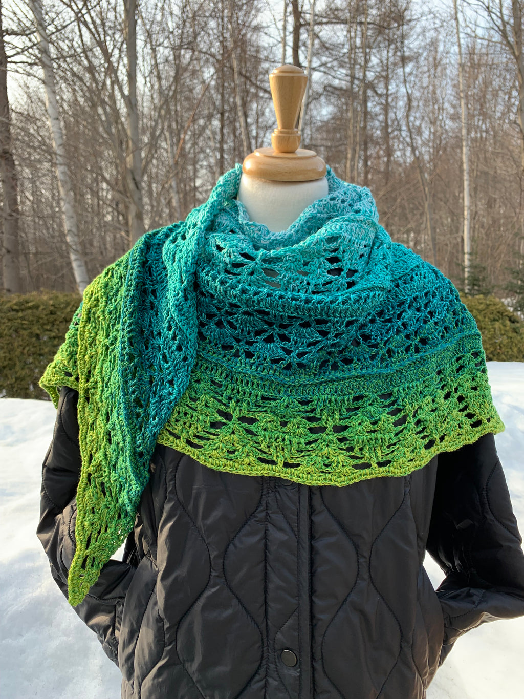 MPA - Châle OolongTea turquoise et vert tricoté au crochet.