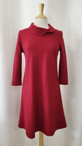 Robe Christine rouge à manches trois-quarts et col rond