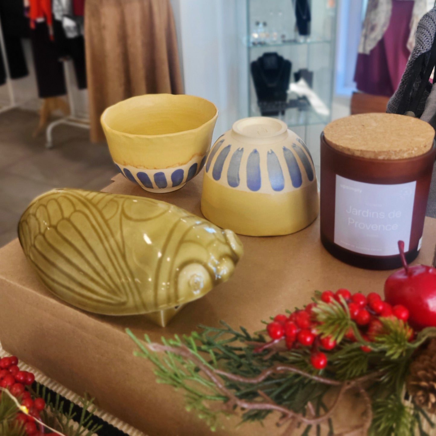 Ensemble ambiance Provence - Chandelle, Cigale en céramique et duo de bols