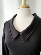 Robe Michelle noire à manches longues avec col