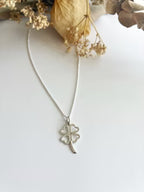 Collier à pendentif trèfle en argent - Audrey Seyer