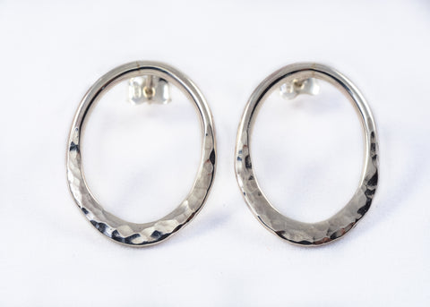 Boucles d'oreilles O217 ovales en argent