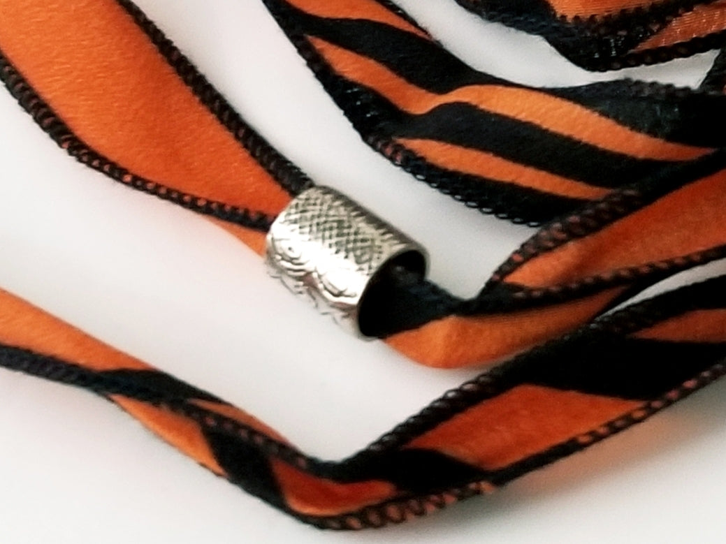 Tube et ruban de soie - Christine Mercier atelier-boutique