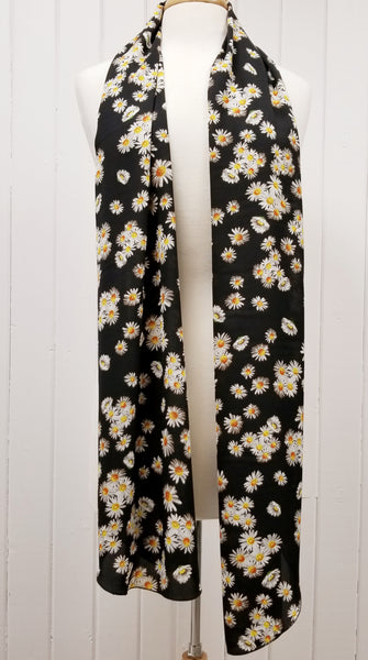 Foulard long imprimé marguerites. - Christine Mercier atelier-boutique