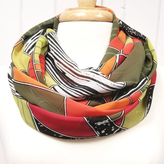 Foulard circulaire imprimé "boho" couleurs terre. - Christine Mercier atelier-boutique