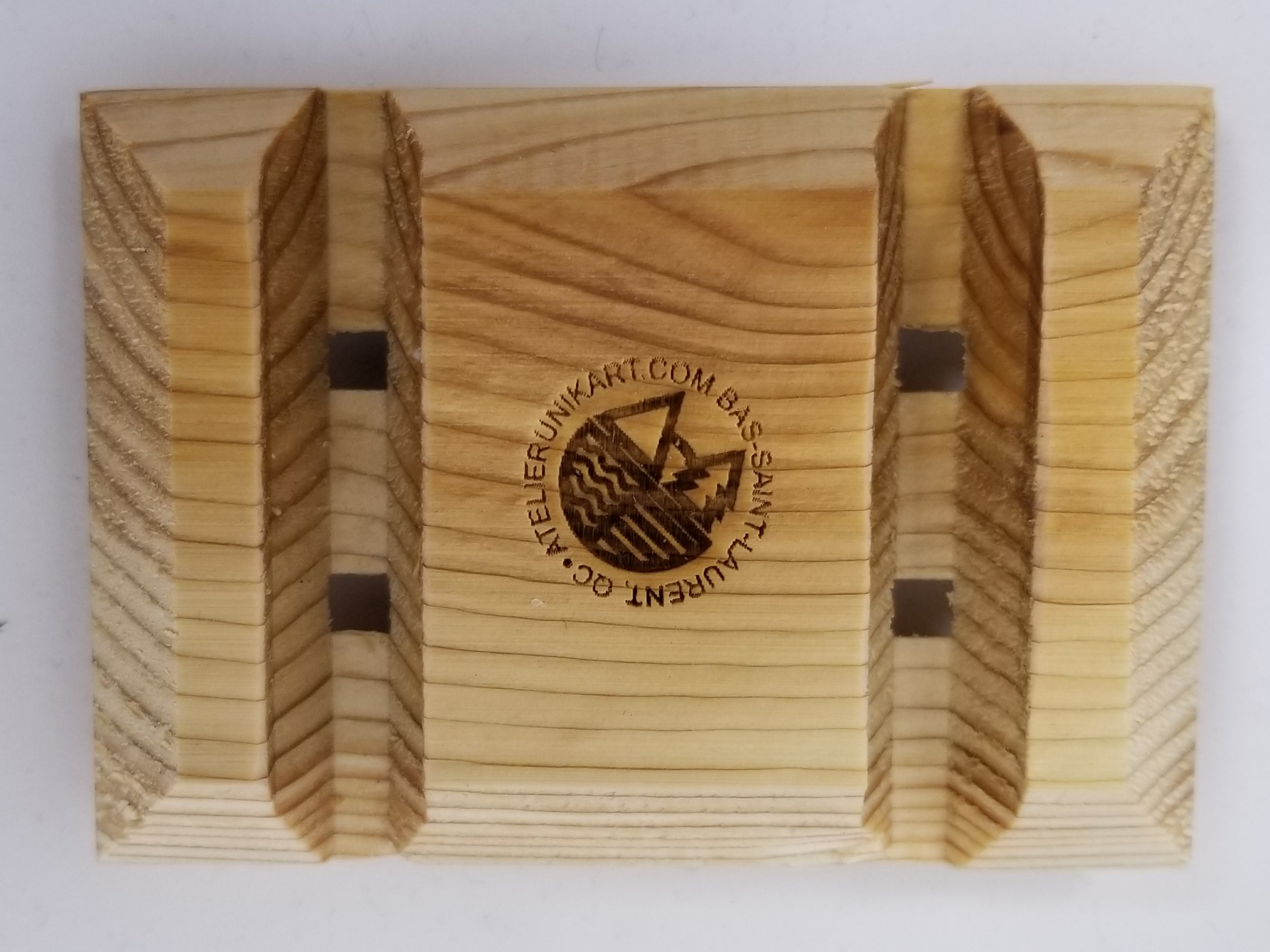 Porte-savon en bois huilé de Atelier Unik-Art - Christine Mercier atelier-boutique
