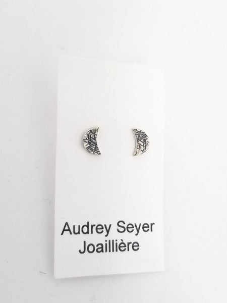 Petites boucles d'oreilles "lunes" en argent