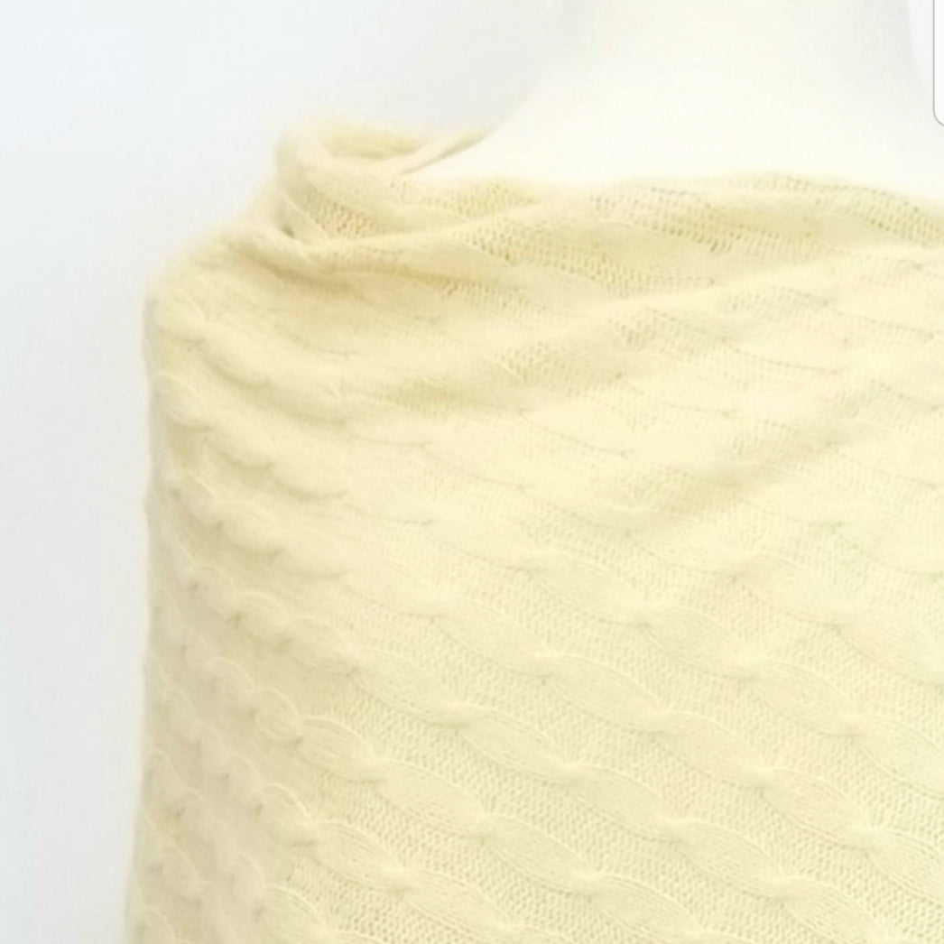 Poncho long et asymétrique en tricot de soie naturelle. - Christine Mercier atelier-boutique