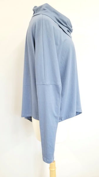 Haut ample et asymétrique en coton bleu ciel