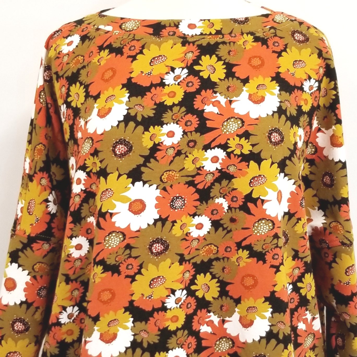 Floral cotton sweatshirt - short and loose