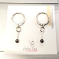 Boucles d'oreilles en argent avec cercle à l'oreille et pendant avec perle.  P181 - Christine Mercier atelier-boutique