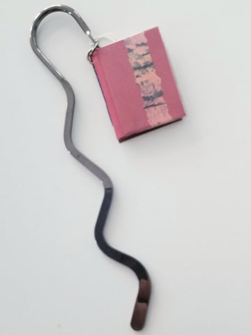 RIC - Signet mini livre en cuir