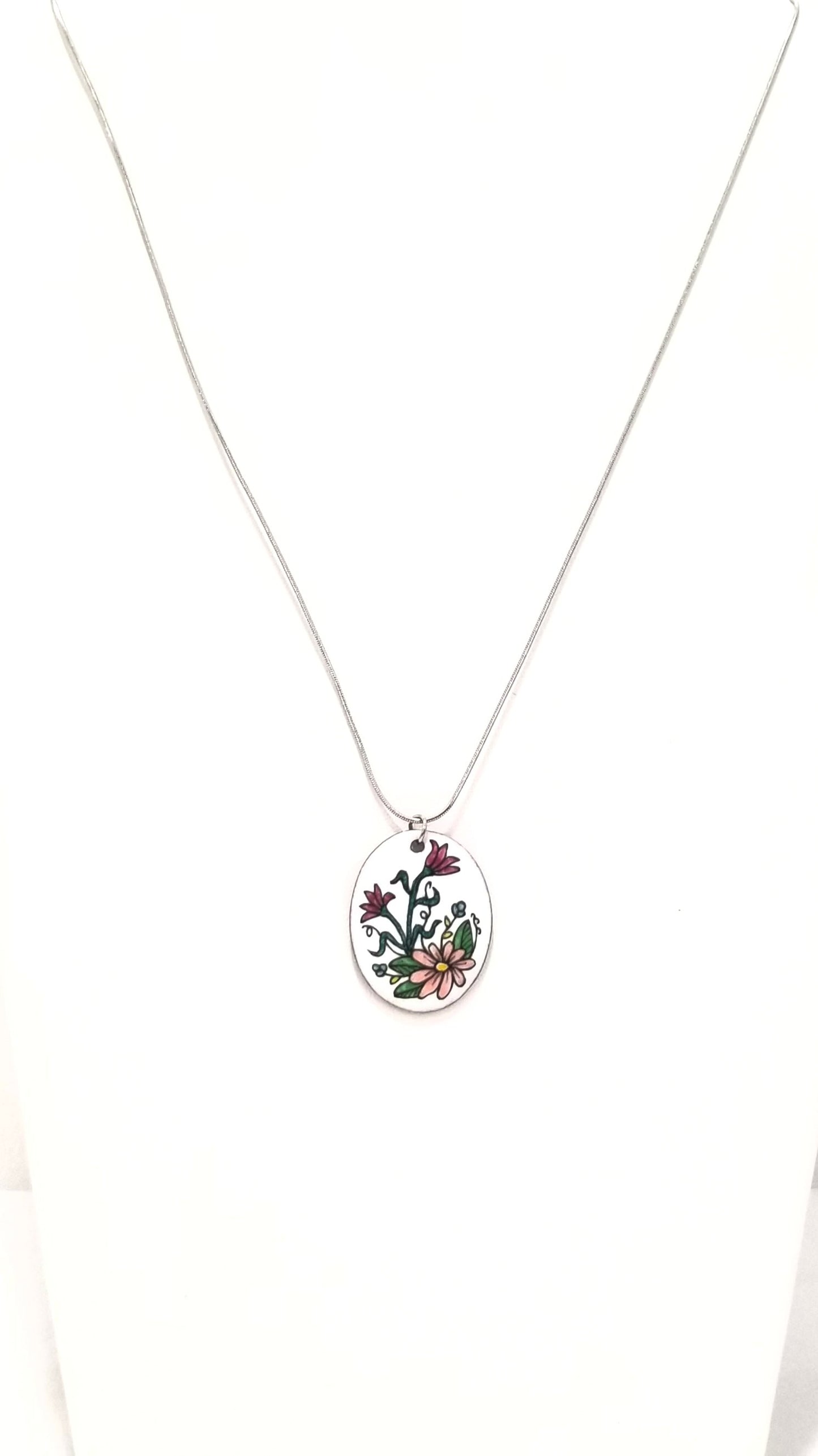 Collier à fleurs roses en émail sur cuivre, collection Flora