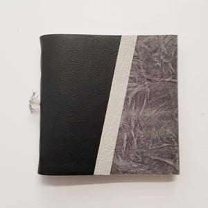 RIC - Petit carnet en cuir