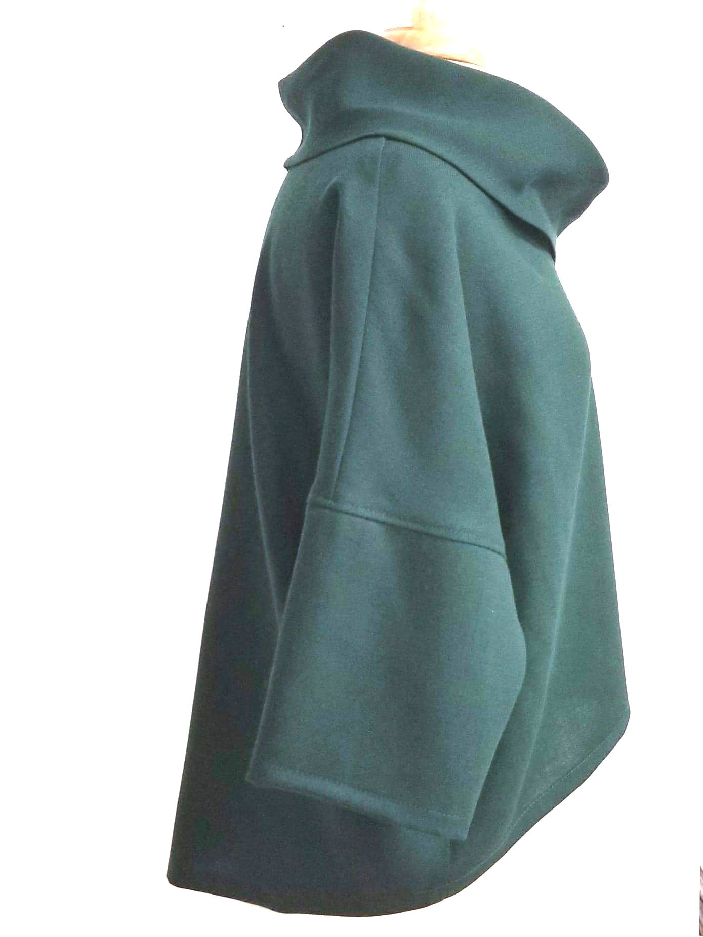 Pèlerine, veste pour femme en pure laine vert forêt - Christine Mercier atelier-boutique