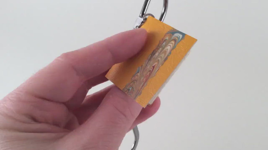 RIC - Mini leather bookmark