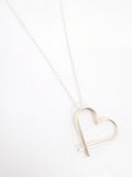 Chaine et pendentif en argent de Audrey Seyer joaillière, CM atelier-boutique