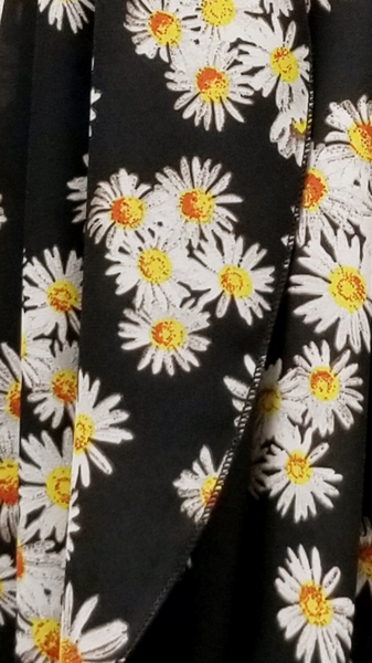 Foulard long imprimé marguerites. - Christine Mercier atelier-boutique