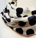 Foulard circulaire en soie