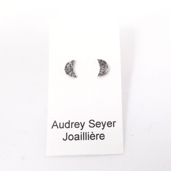 Petites boucles d'oreilles "lunes" en argent