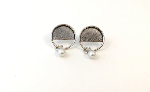 Boucles d'oreilles PE21-06 rondes en argent et perle - Christine Mercier atelier-boutique